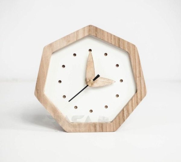 ساعت رومیزی از جنس چوب طبیعی